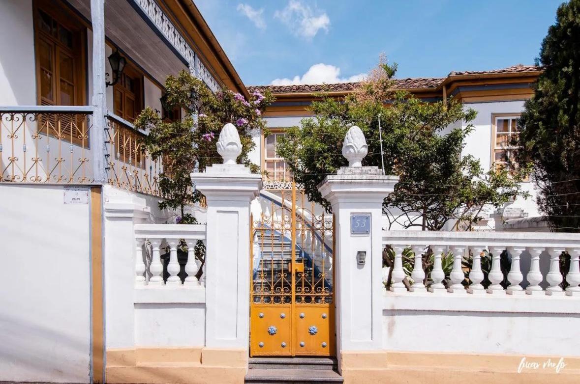 Studio 53 Diamantina Bagian luar foto
